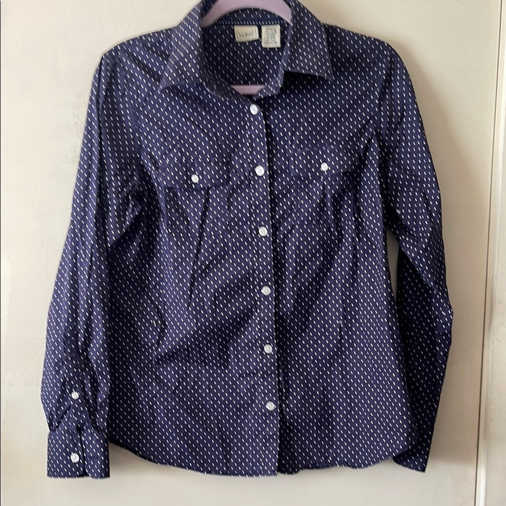 Chic Navy Button-Up Shirt with Dots